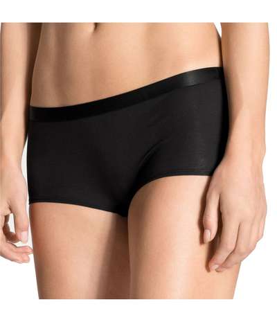 Natural Joy Regular Panty Black – Svarta Boxertrosor från Calida