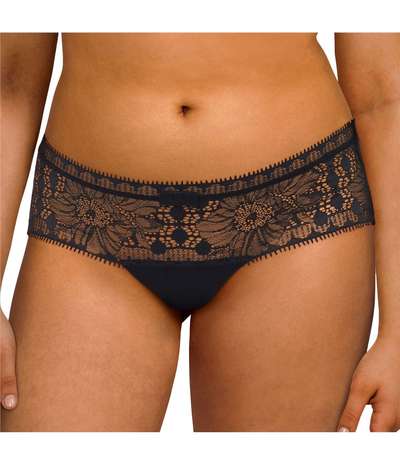 Day To Night Shorty Black – Svarta boxertrosor från Chantelle