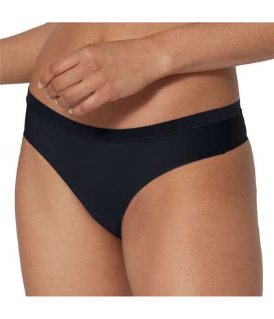 Everyday Smart Micro Brazilian Panty Black – Svarta Stringtrosor från Triumph