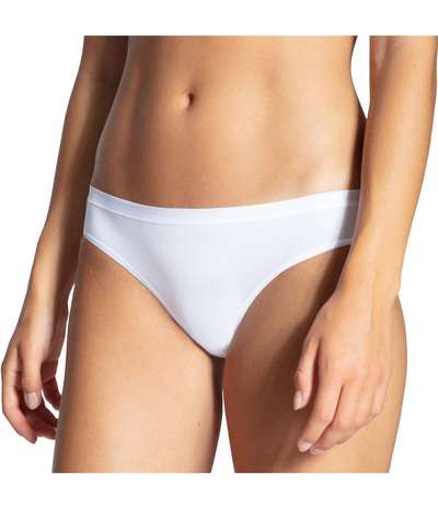 Natural Comfort Brief Low Cut White – Vita brieftrosor från Calida