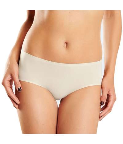 Soft Stretch Hipster Ivory-2 – Vita hipstertrosor från Chantelle