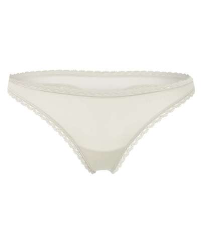 Seductive Comfort Thong Vanilla – Vita Stringtrosor från Calvin Klein